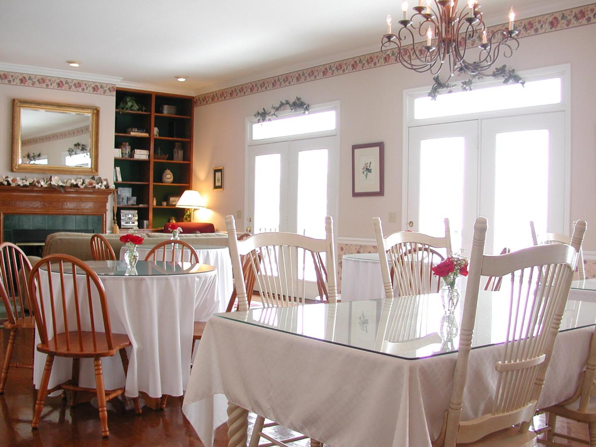 The Garden Inn Bed & Breakfast At Bee Rock Monterey Bagian luar foto